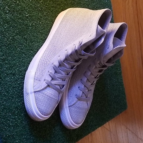 mens silver converse